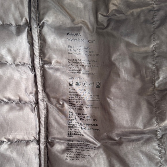 Isaora Light but very warm Black Puffer Jacket - Picture 2 of 9